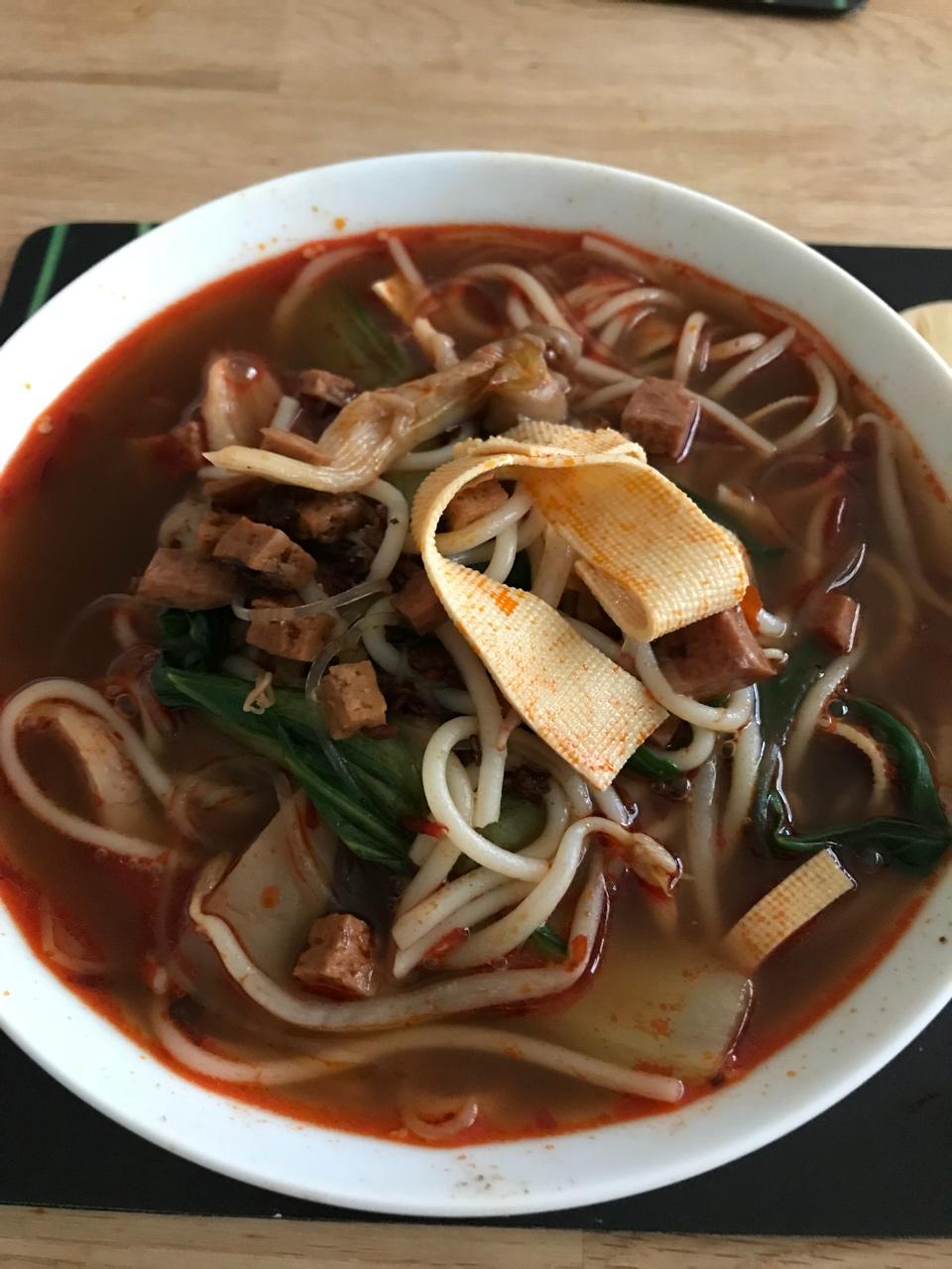 麻辣米线
（小时候的味道）