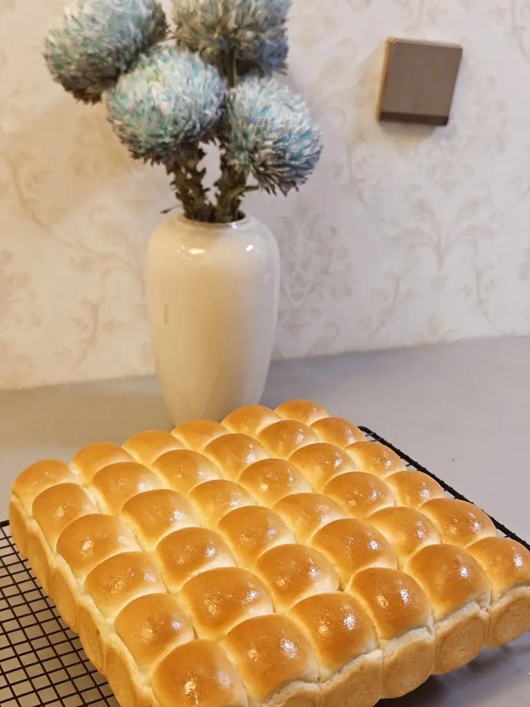 波兰种奶香黄油小餐包