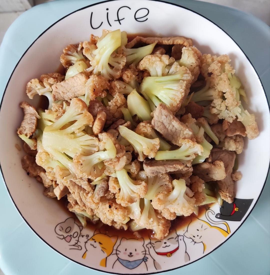 干煸菜花（花菜炒肉）