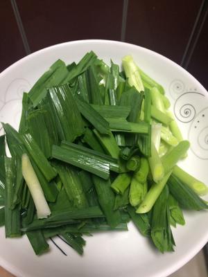 川菜👩🏻‍🍳蒜苗回锅肉的做法 步骤5