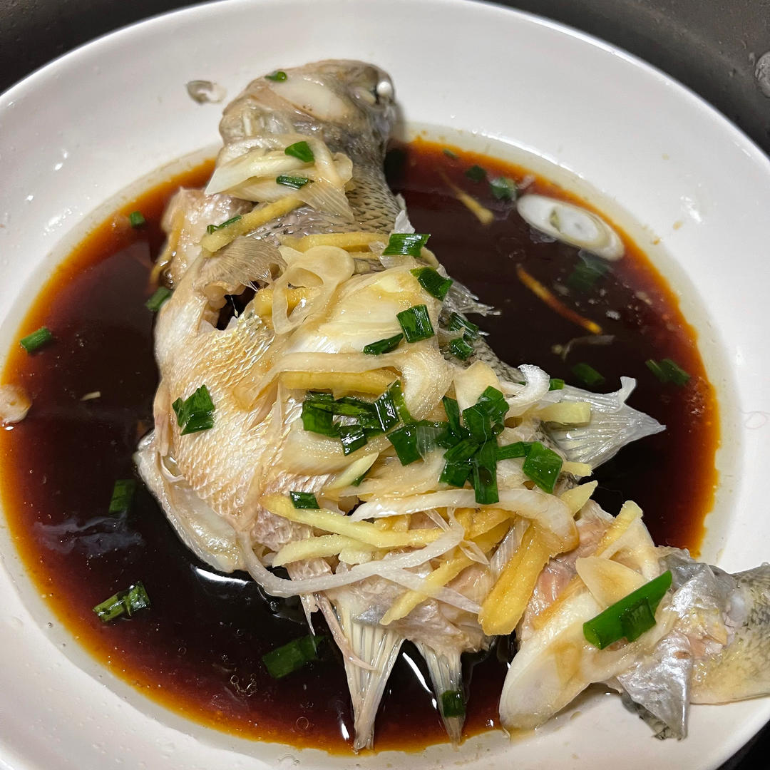 清蒸鲈鱼