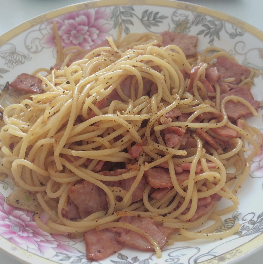 黑椒培根意面