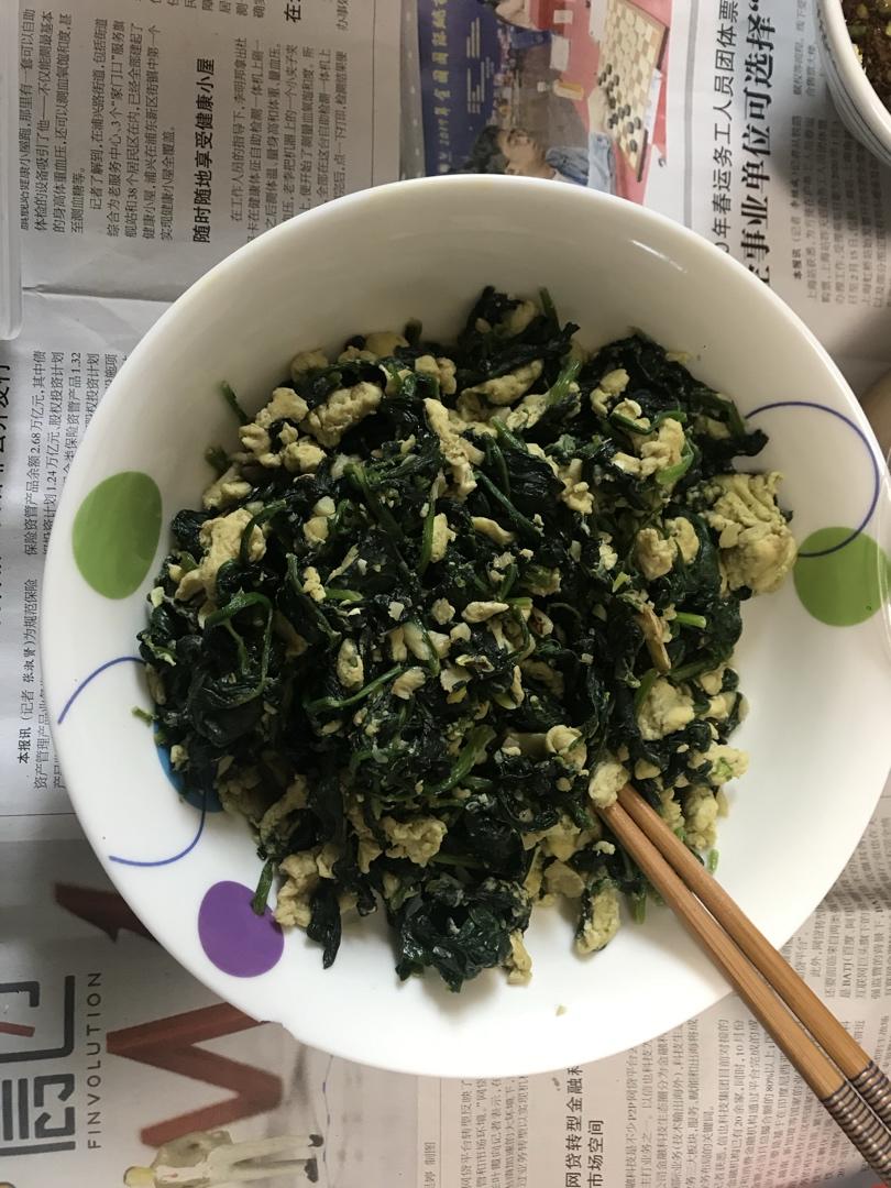 菠菜炒鸡蛋