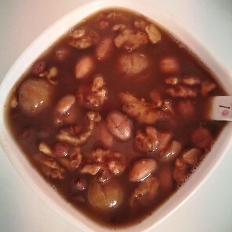 红豆红枣花生桂圆羹