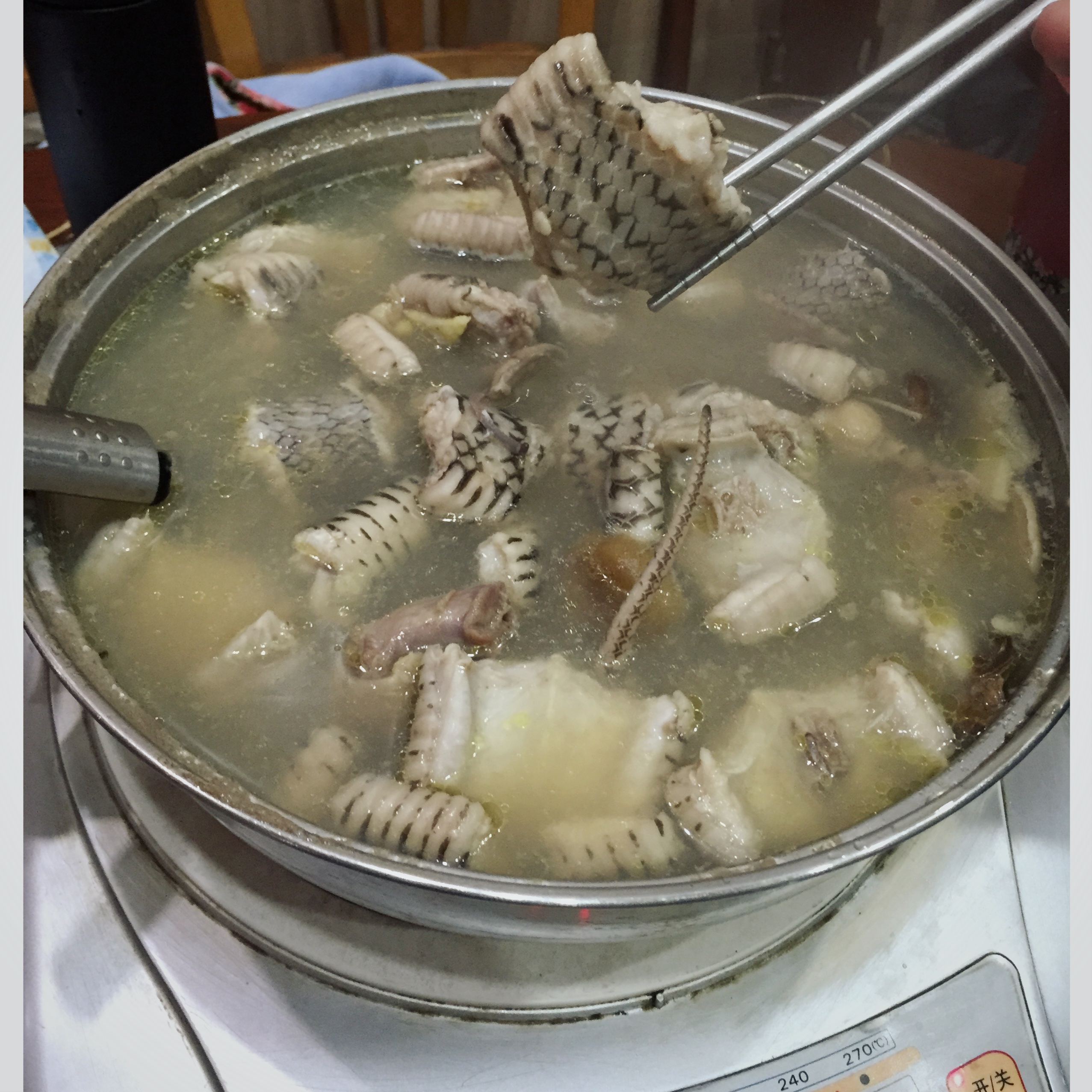 手机用户5225_ba73做的龙凤呈祥蛇鸡汤