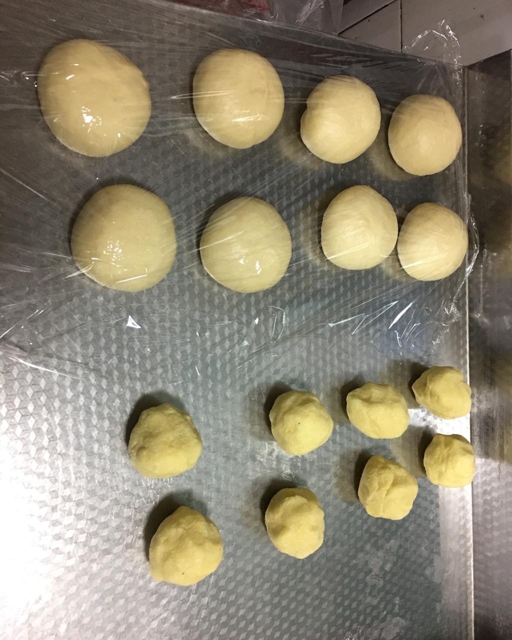千层椰蓉小面包