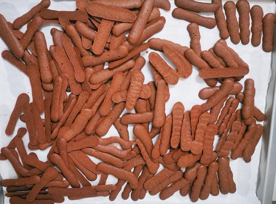 翻译食谱| 消耗蛋清香脆法式经典猫舌饼干🍪