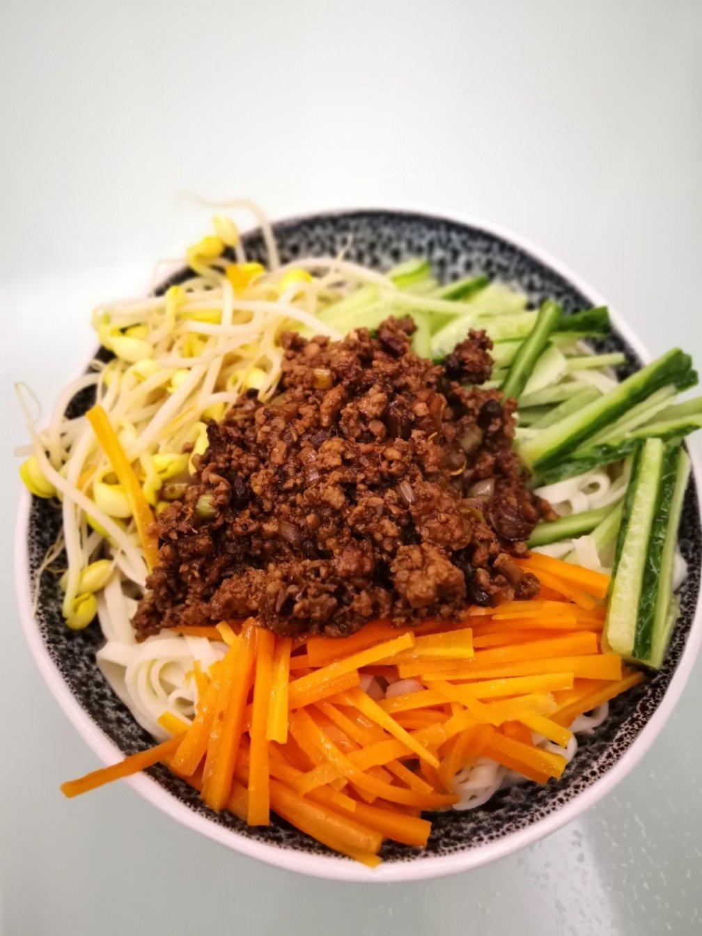 老北京炸酱面