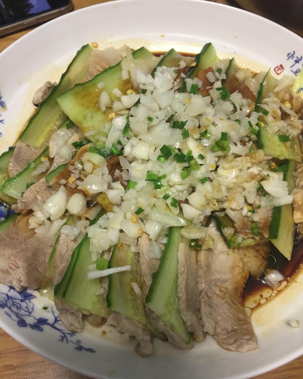 蒜泥白肉