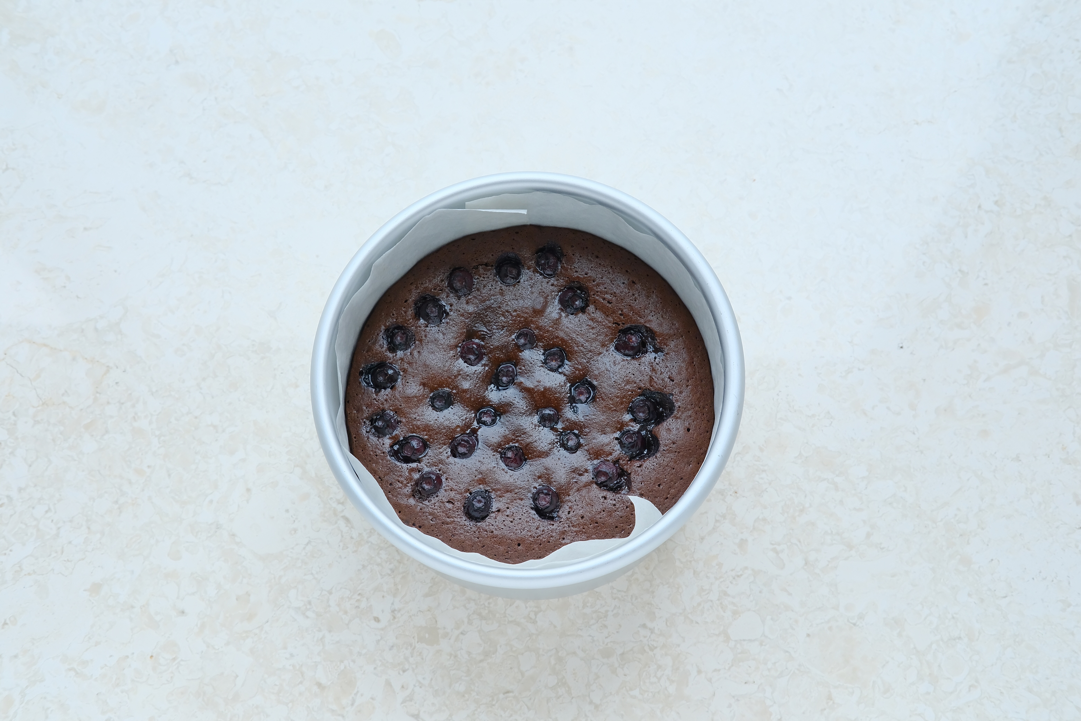 蓝莓巧克力软心蛋糕（低糖版）的做法 步骤15
