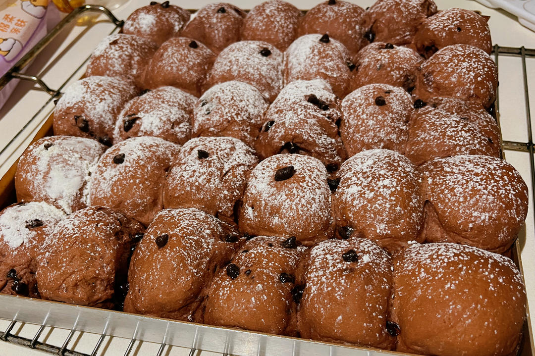 双重巧克力爆浆小餐包