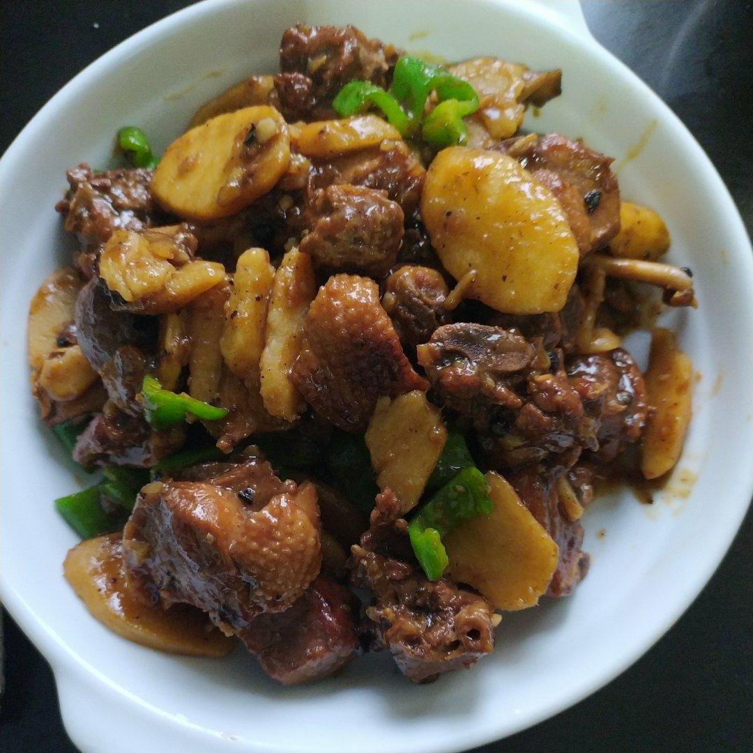 栗子焖啤酒鸭