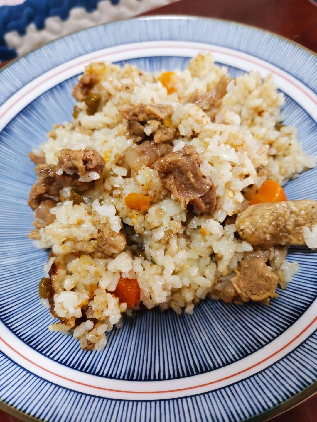 新疆羊排抓饭（出锅后米粒分明的秘密）