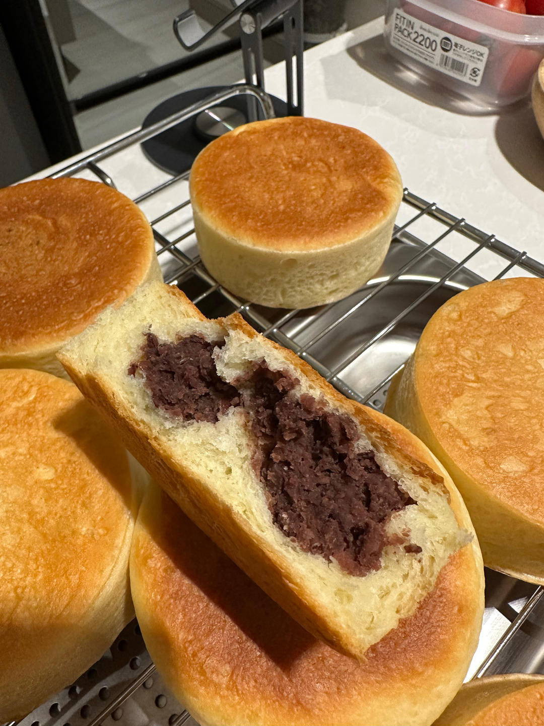 在家就能做，日式面包店招牌红豆大鼓面包