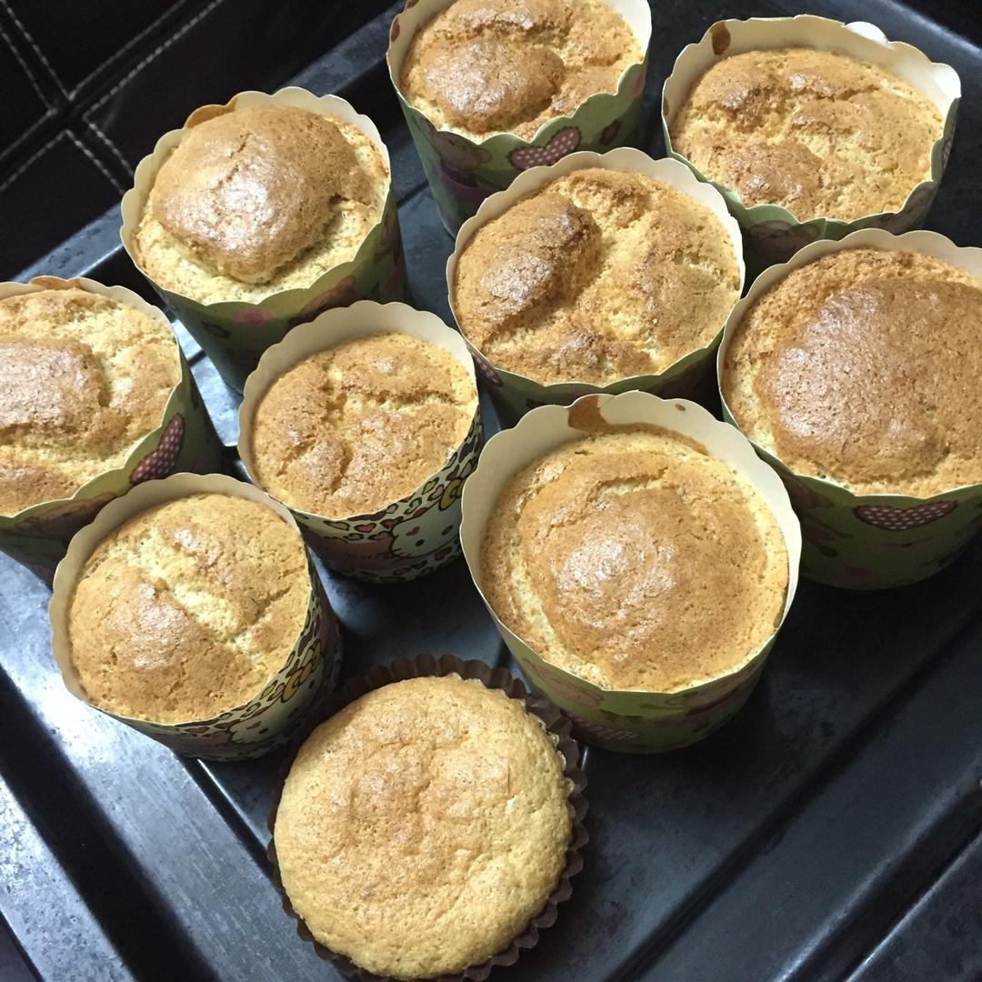 肉松拔丝小蛋糕