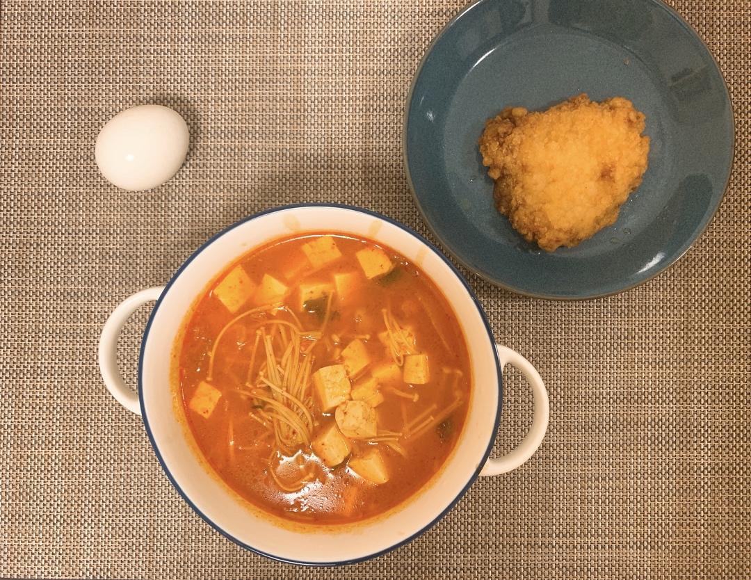 辣白菜豆腐汤