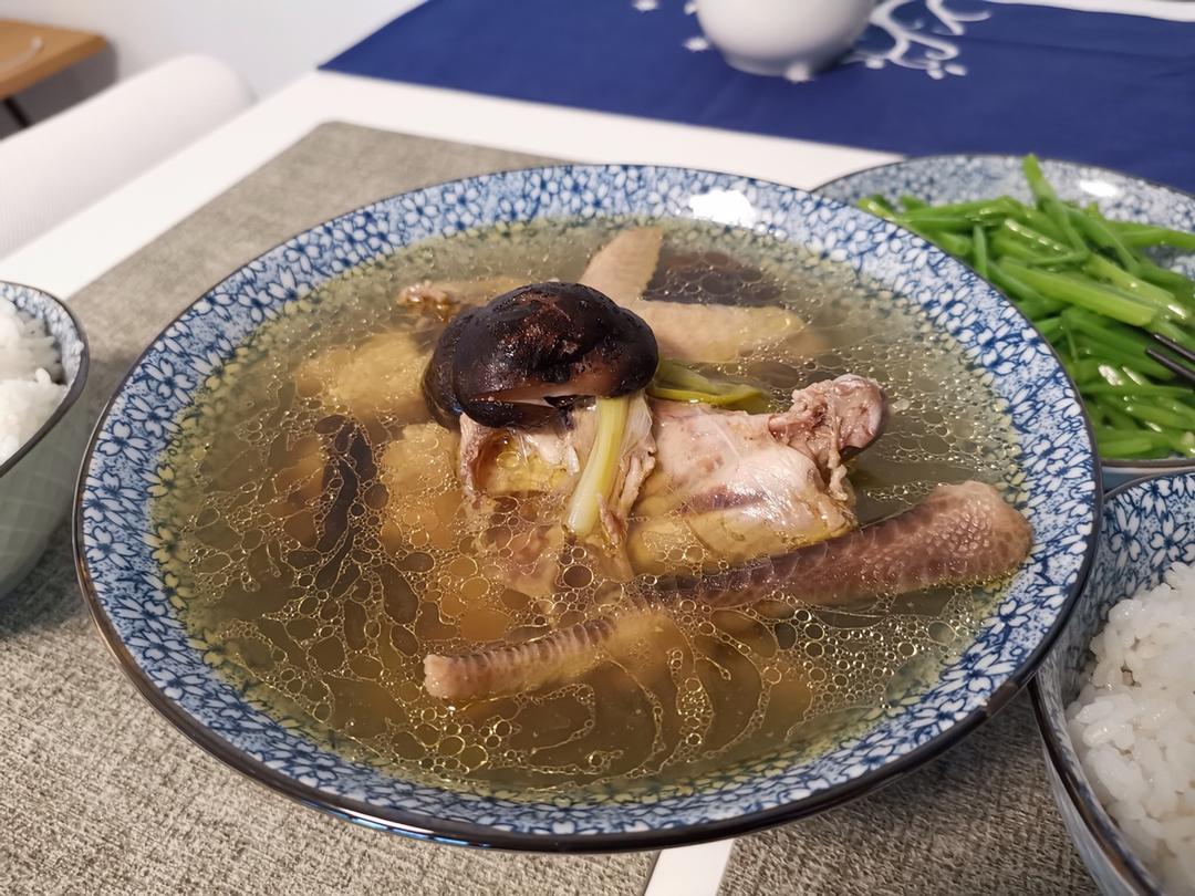 煲靓汤 老母鸡汤