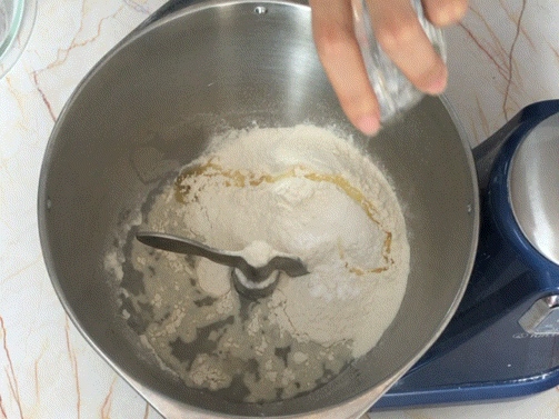纯奶手撕吐司的做法 步骤1