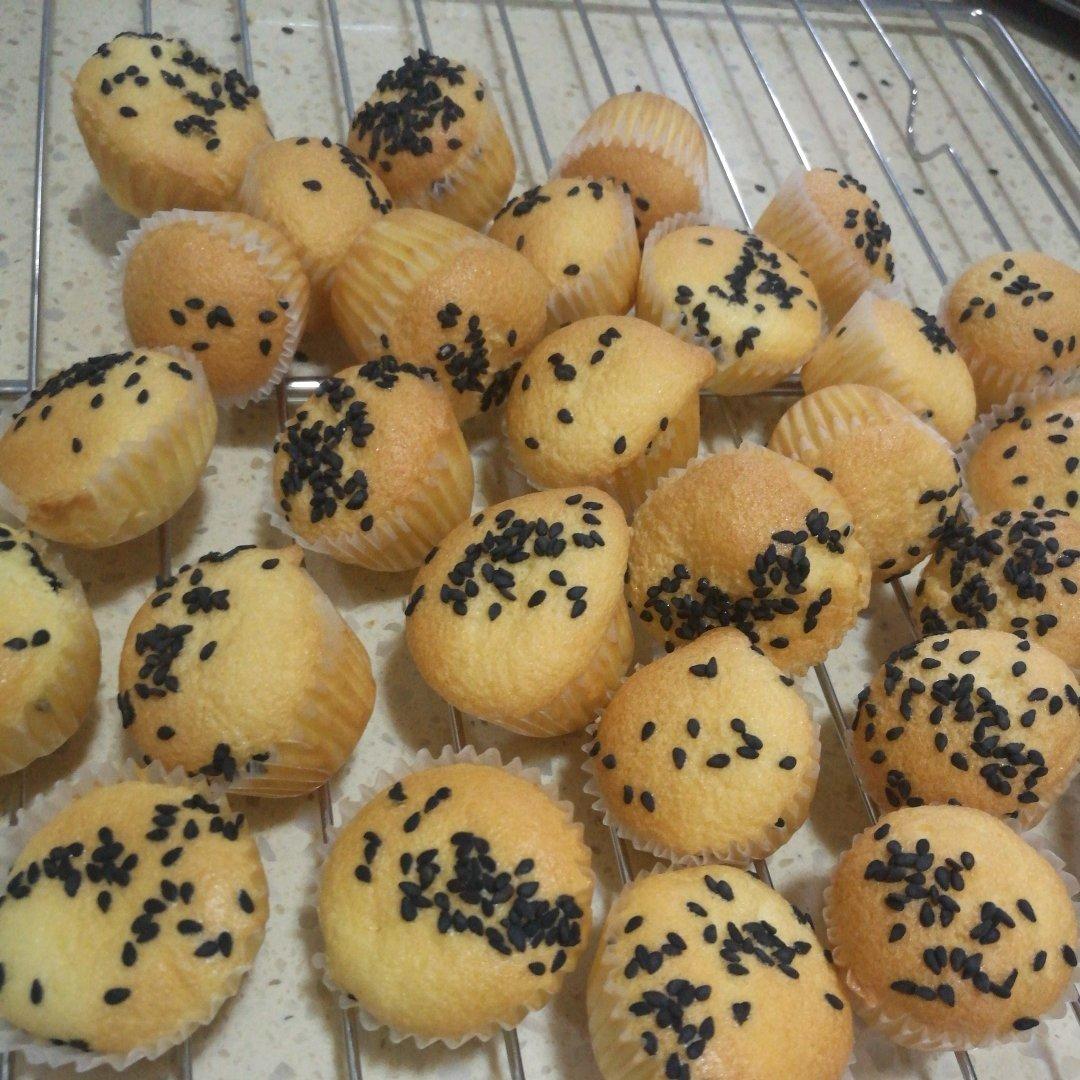 迷你芝麻小蛋糕