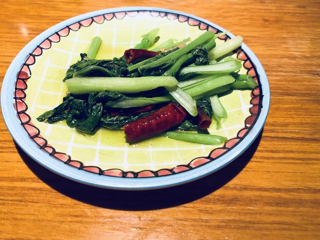 三好生活炒青菜一人食的做法步骤图 缥渺三峰 下厨房 三好生活炒青菜一人食的做法步骤图 缥渺三峰 下厨房