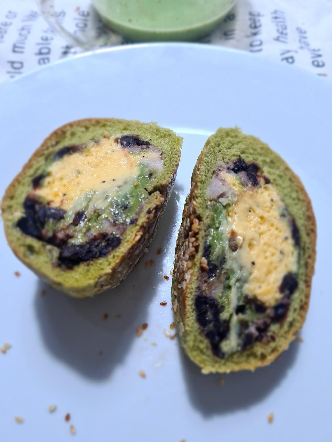 日式抹茶牛奶面包卷