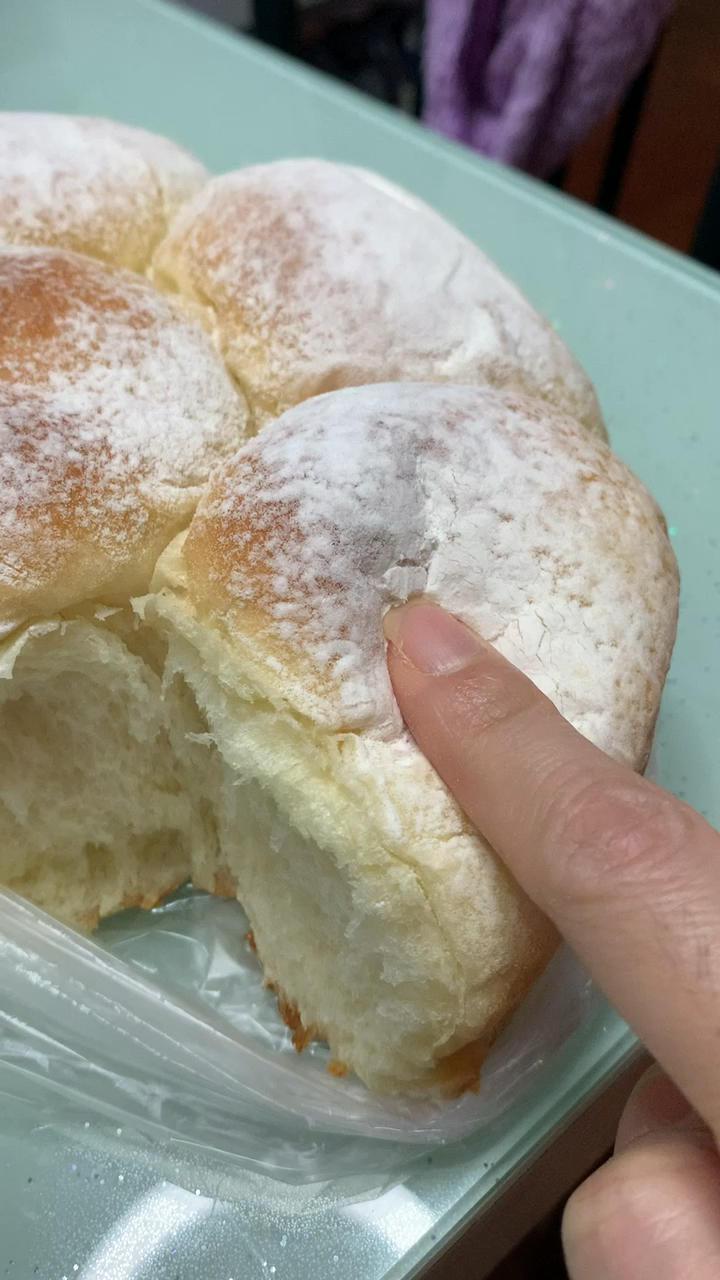 <Soft and Fluffy Cream cheese Dinner Rolls (Milk Bread) 奶油芝士晚餐包（面包机揉面）> | Cooking Tree