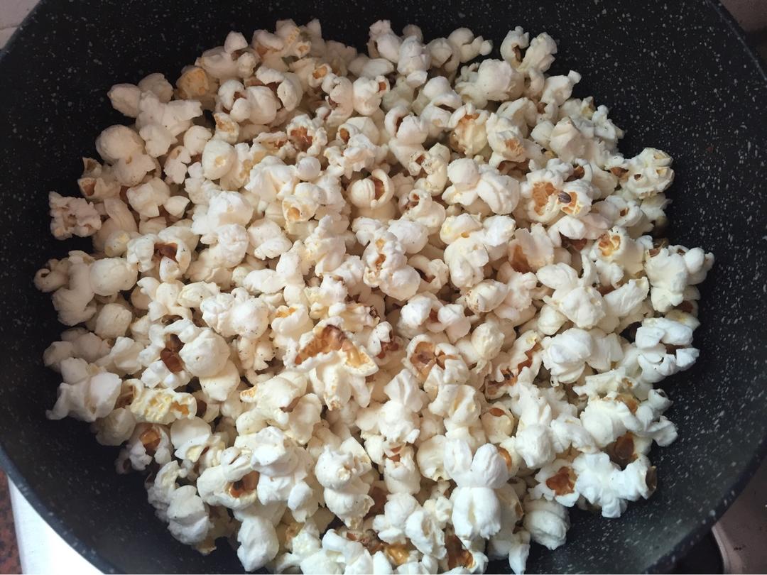 媲美电影院的焦糖爆米花（多图详解），手残党也能轻松get