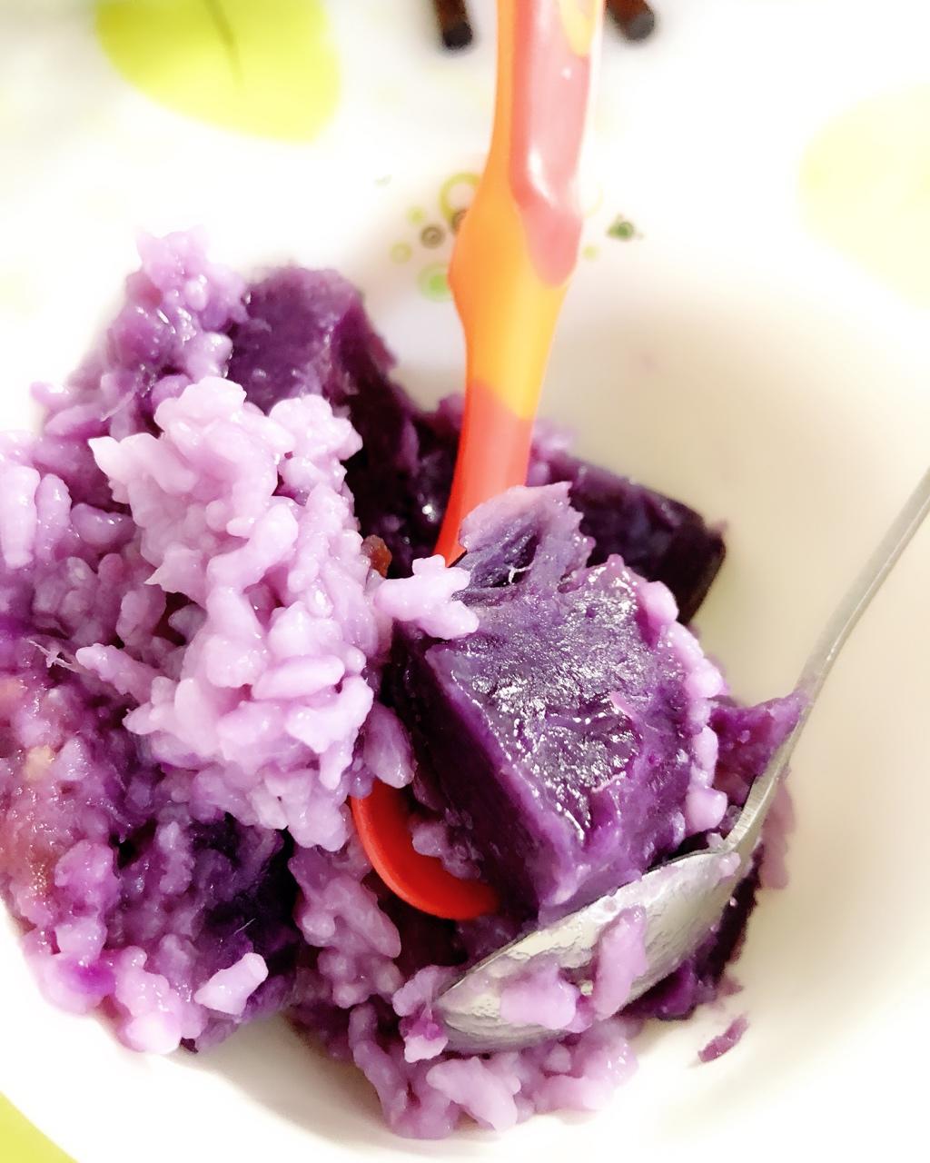 糖喵喵15804316403做的紫薯饭