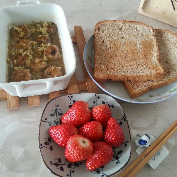 《孤独的美食家》之蒜香鸡汁焗蘑菇