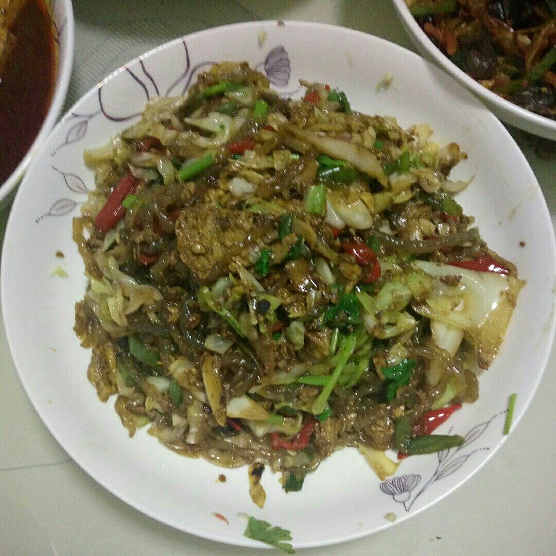 包心菜炒红薯粉丝