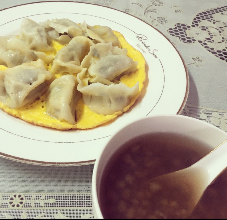 抱蛋煎饺