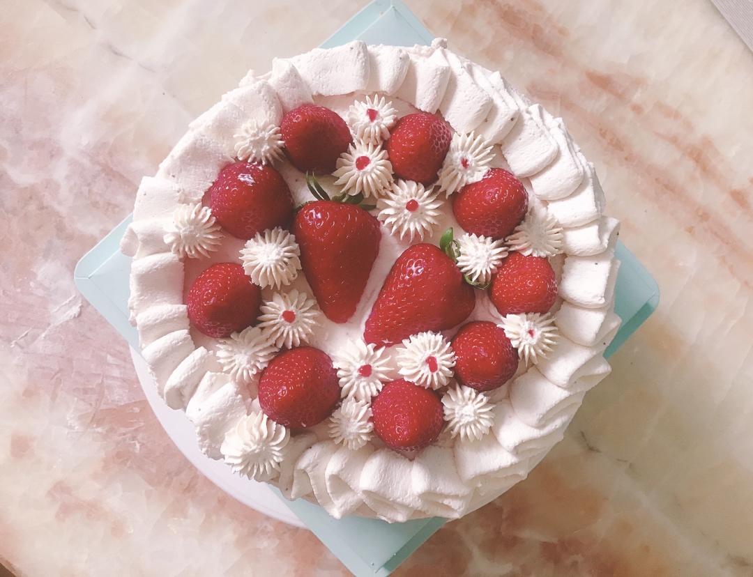 草莓蛋糕（自制草莓酱）