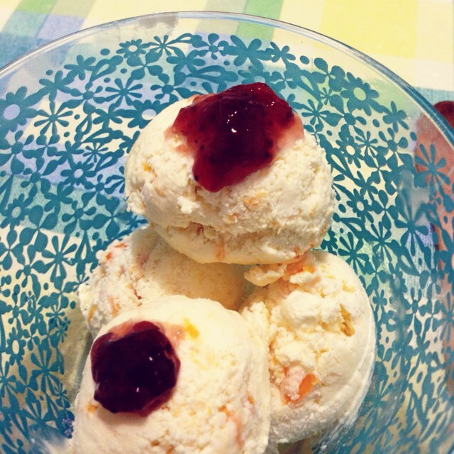 酸奶芒果冰淇淋