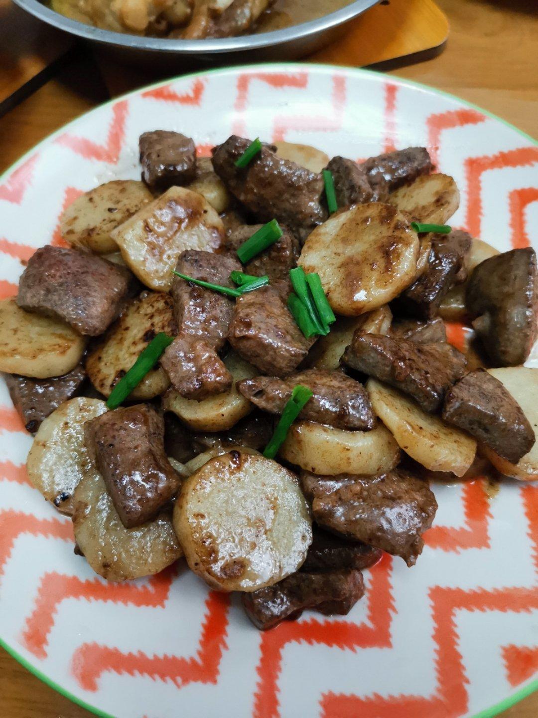 山药炒猪肝（爽脆嫩滑）