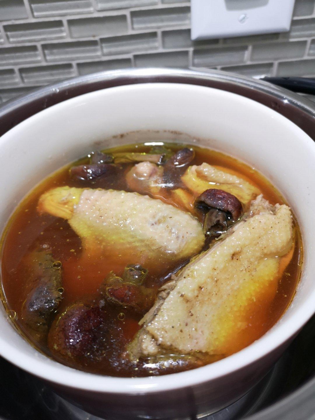 红菇鸡汤