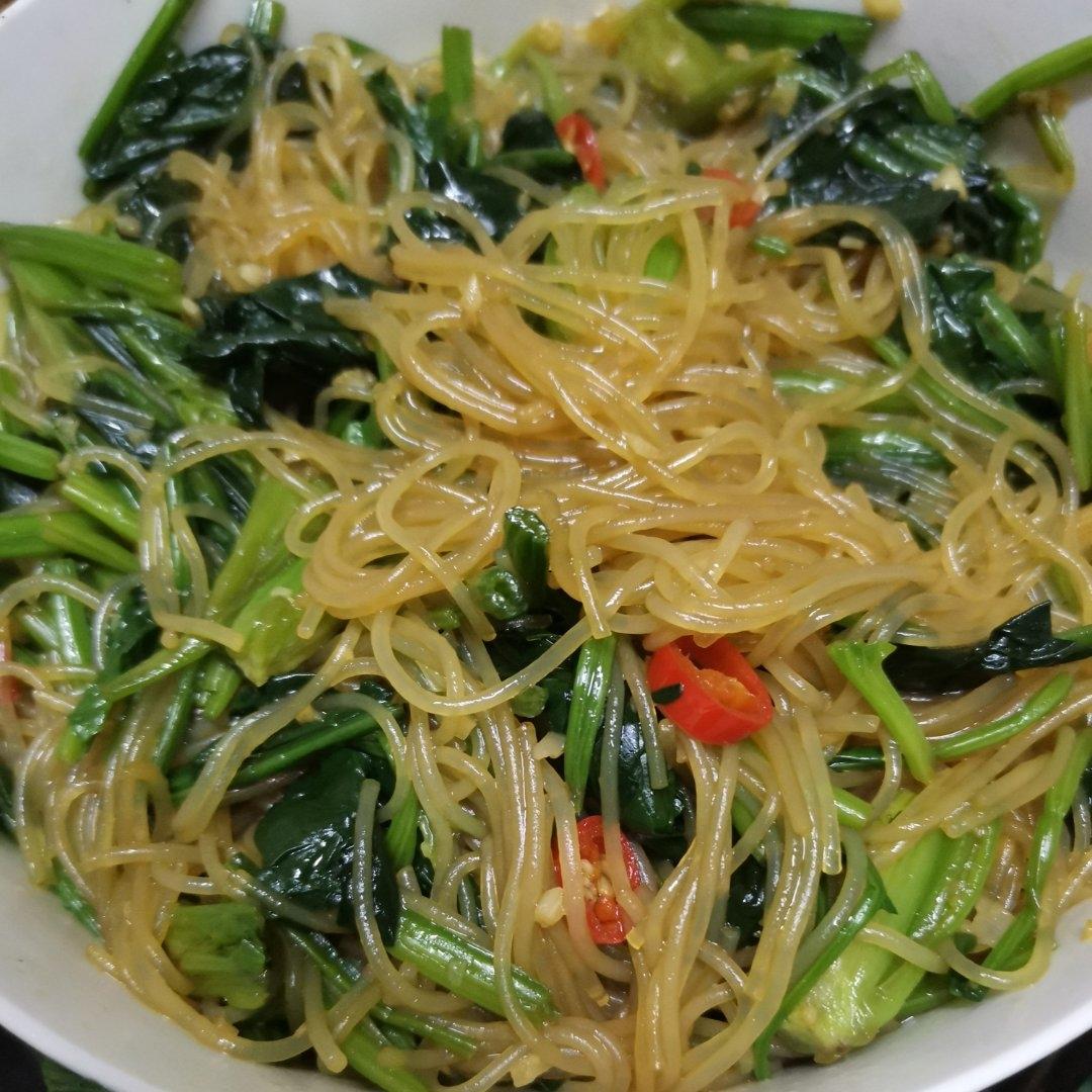 🌼神仙吃法㊙️菠菜凉拌粉丝，真的会一口上瘾。