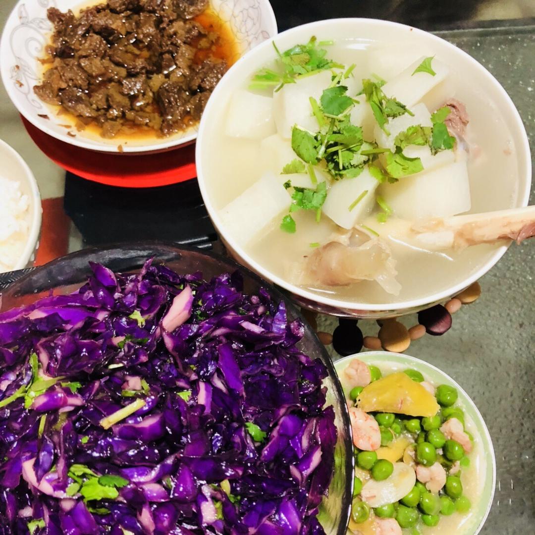 超开胃凉拌紫甘蓝