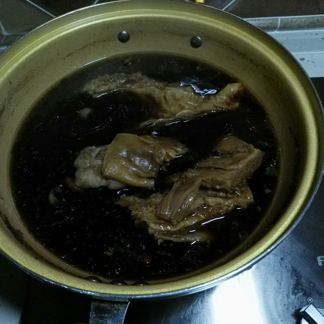卤牛肉
