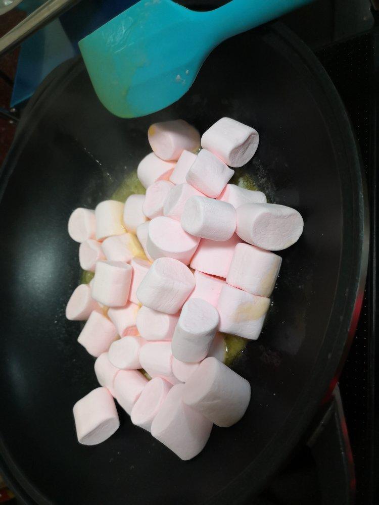 风靡吃货圈的雪花酥