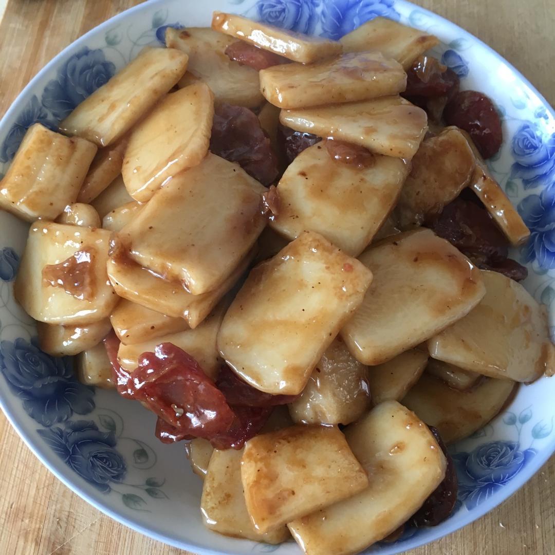 《黄小厨的春夏秋冬》—腊肠炒年糕