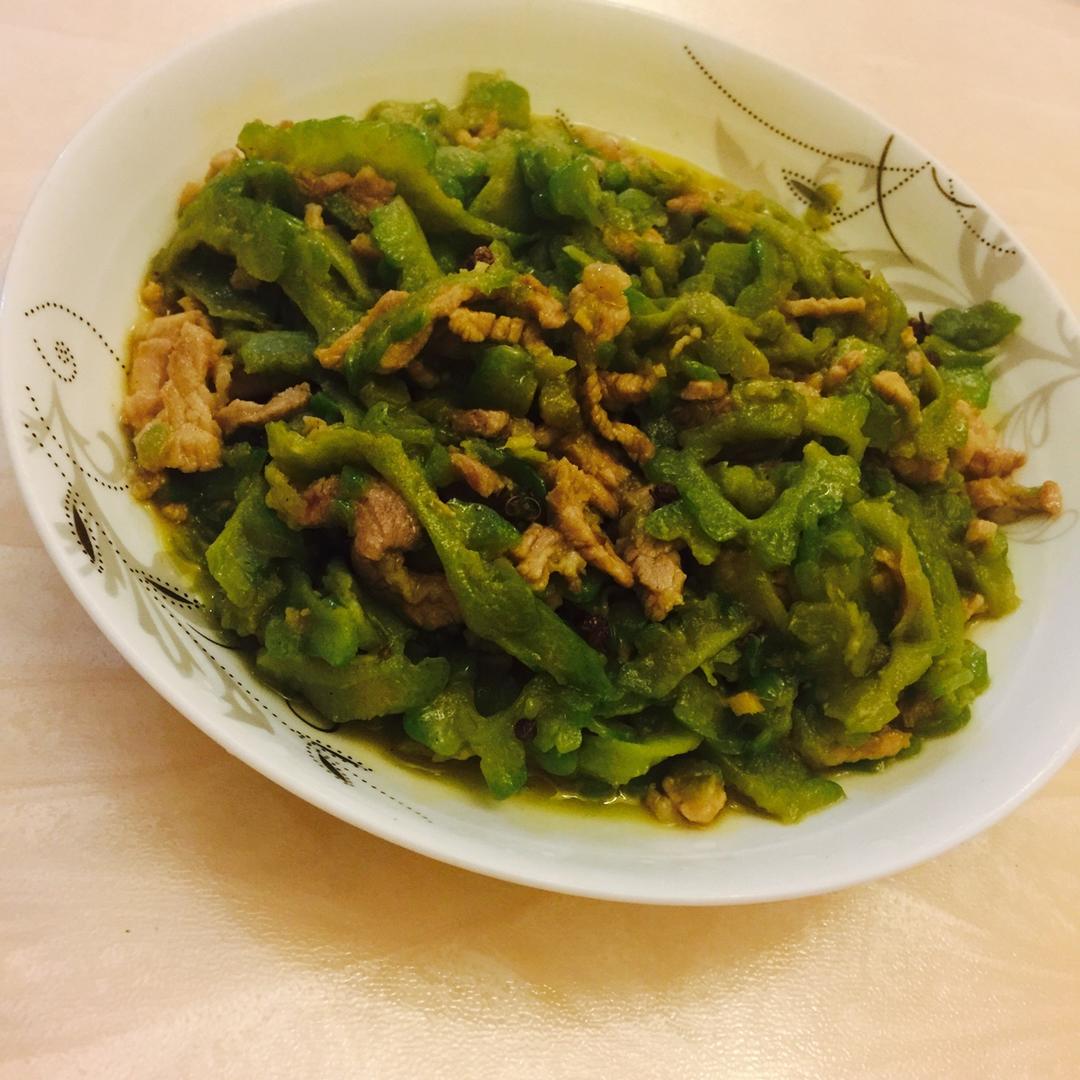 苦瓜炒肉