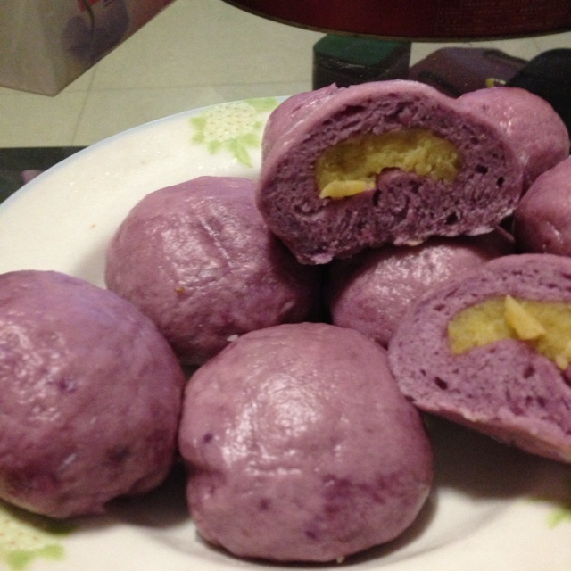 紫薯奶黄包