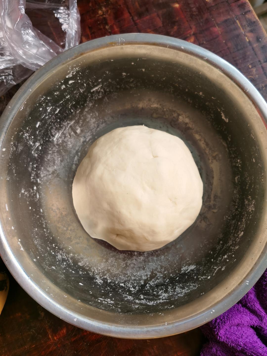 手工牛奶馒头（附详细的揉面发酵视频）