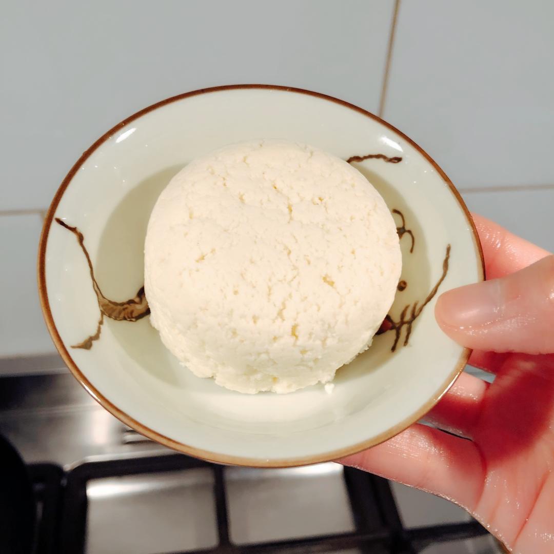 酸奶自制茅屋奶酪，乳清不酸不浪费！健身推荐，超简单