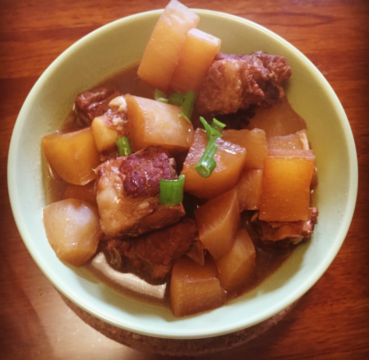 萝卜红烧排骨