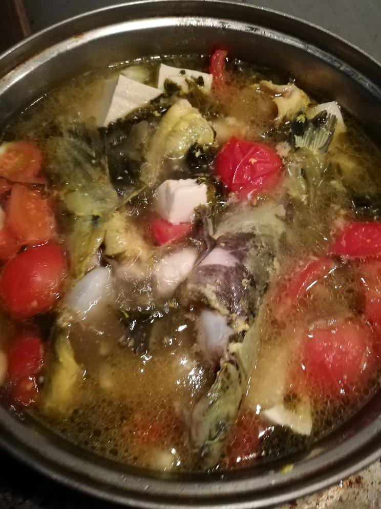 酸菜豆腐黄骨鱼（好吃简单，零失败）