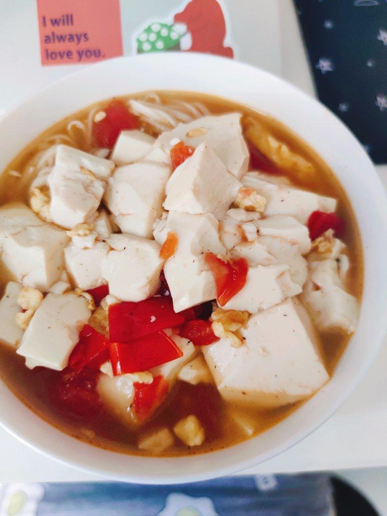 超简单老少皆宜的西红柿豆腐鸡蛋