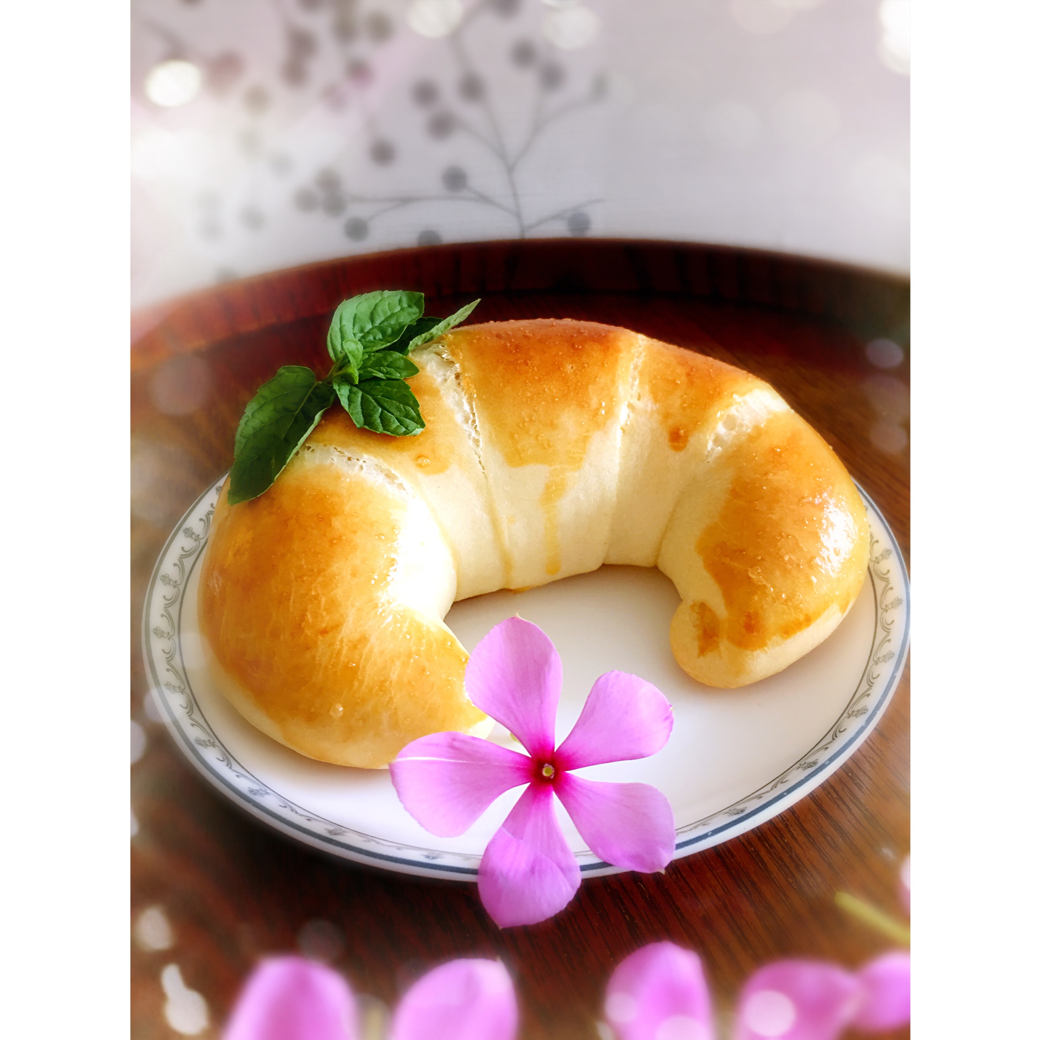 乳酪牛角面包