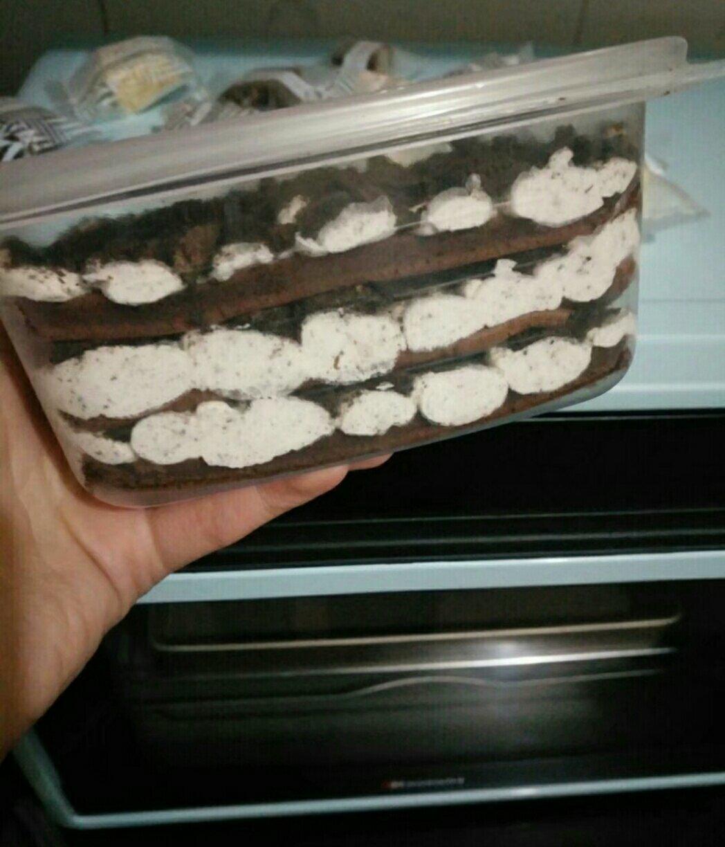 好吃到流泪的奥利奥咸奶油盒子蛋糕