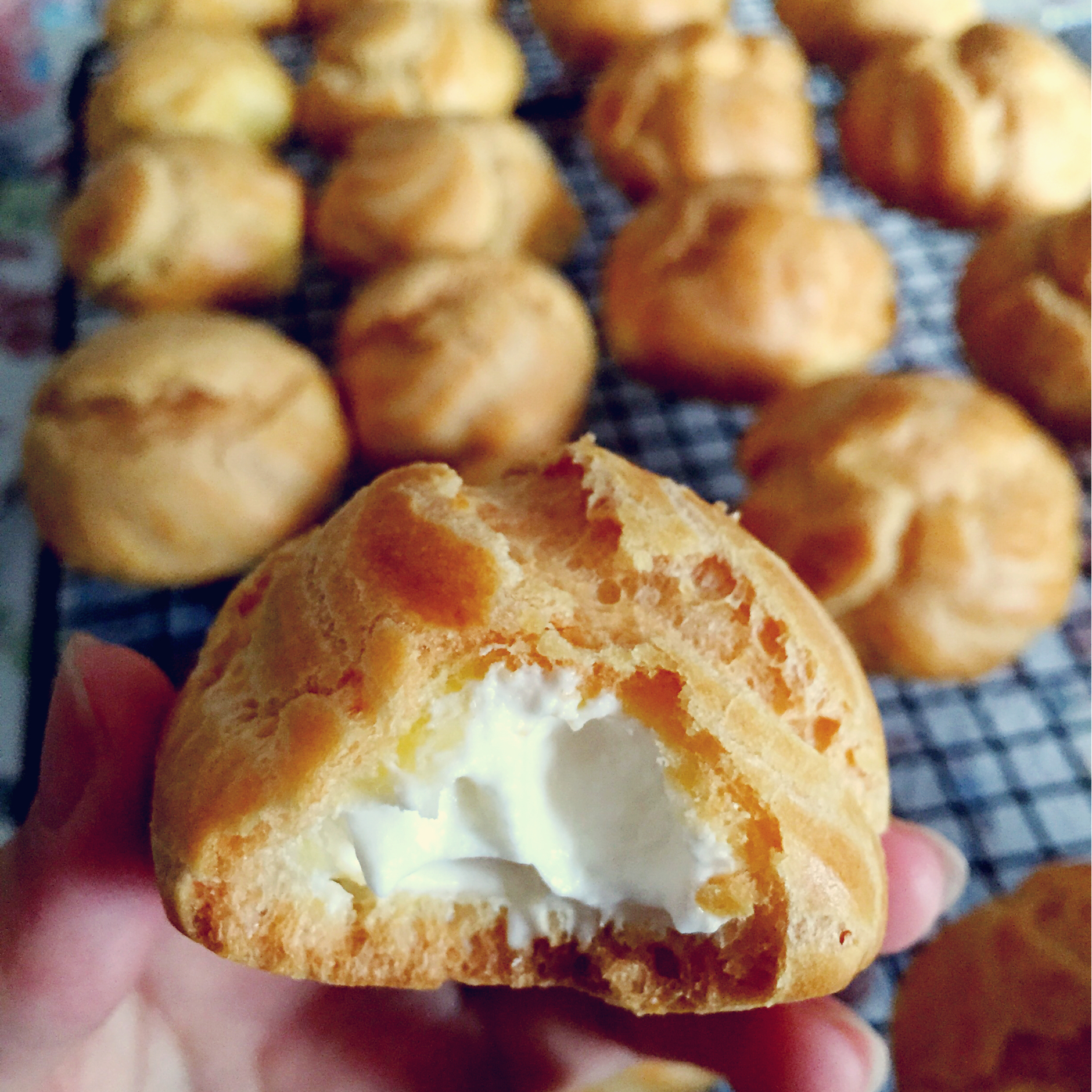 《Tinrry下午茶》教你做香草泡芙